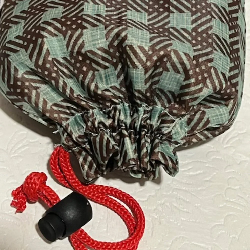 Tidy Top/Bib Reversible Pocket Waterproof Green/Brown Plaid Travel Home Car OS